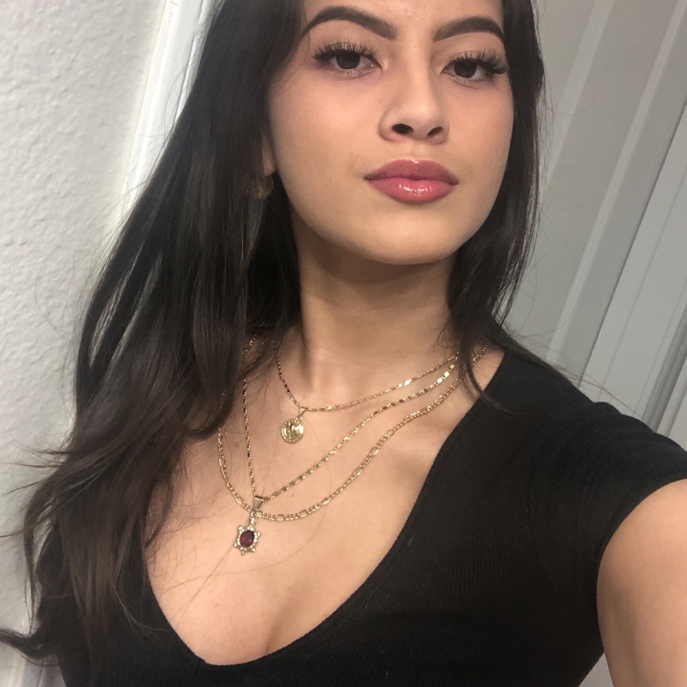 Meet your Posher, Vianney